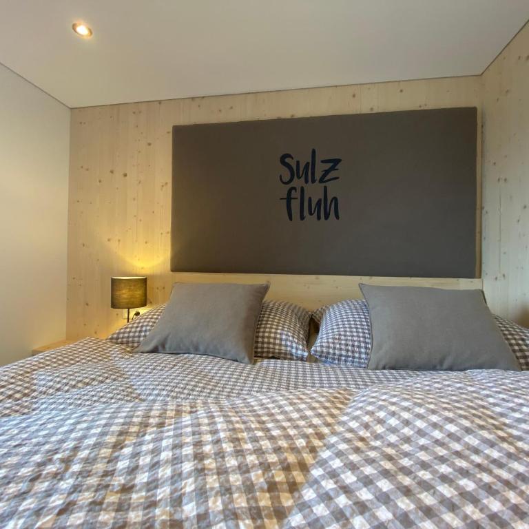 Gasthaus Sulzfluh - Doppelzimmer mit eigenem Bad - 1