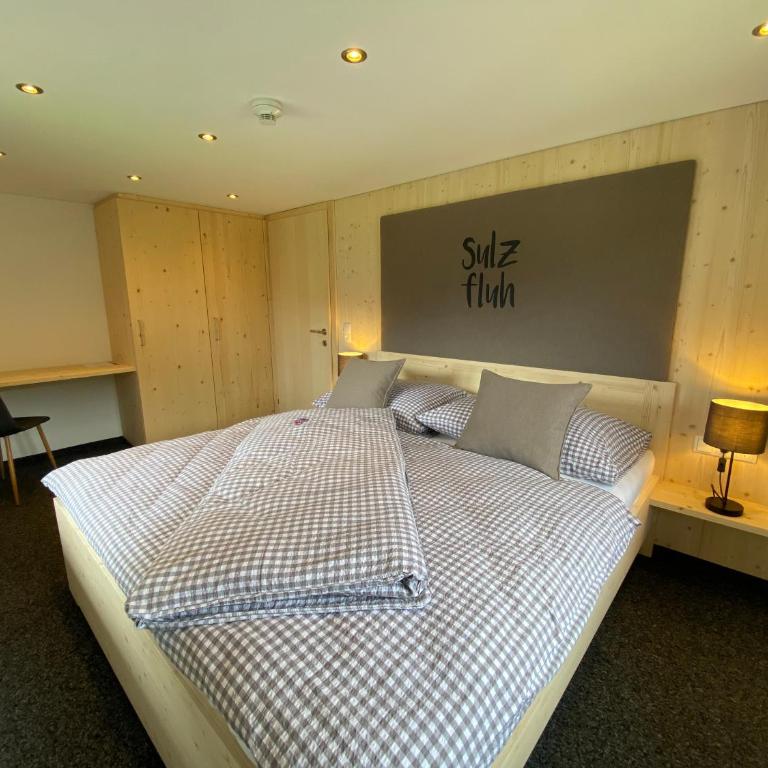 Gasthaus Sulzfluh - Familiensuite - 1
