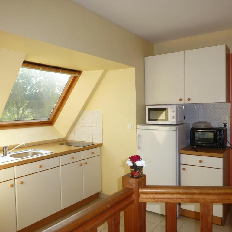 Chambre meublée en duplex indépendante - Grande Chambre Simple - 3