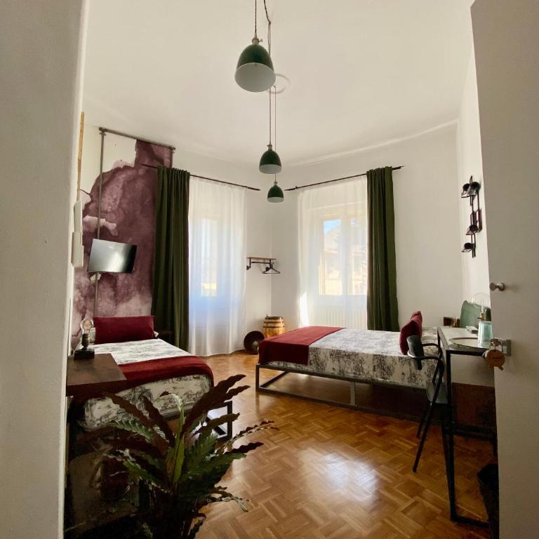 B&B Monteverdi L'Arancio - Camera Tripla con Bagno Privato Esterno - 13
