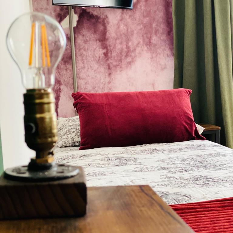 B&B Monteverdi L'Arancio - Camera Tripla con Bagno Privato Esterno - 9