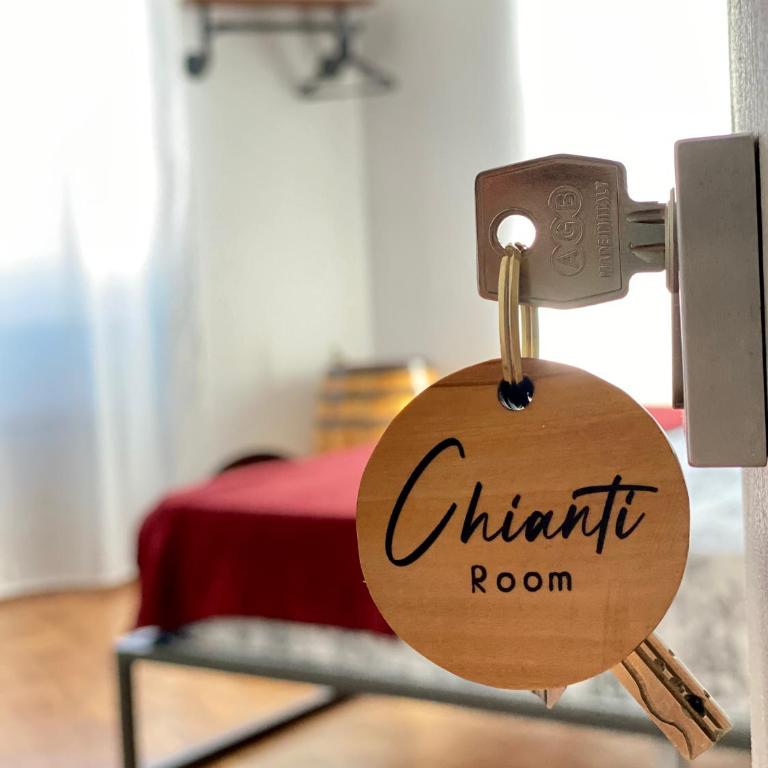 B&B Monteverdi L'Arancio - Camera Tripla con Bagno Privato Esterno - 2