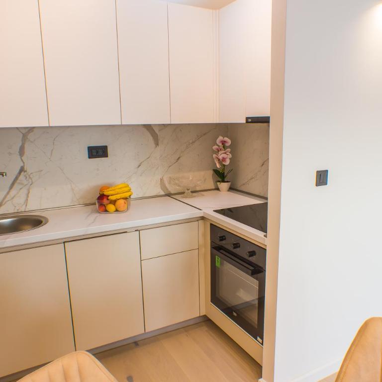 Riva Guesthouse - Potkrovlje - 11