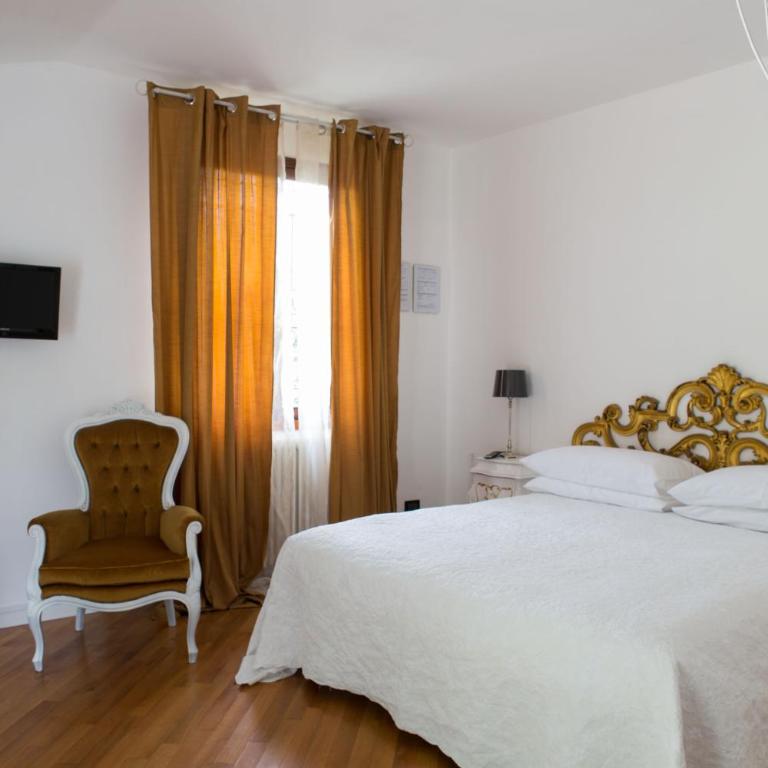 Da Noi Due - Camera Matrimoniale Comfort Gold - 4