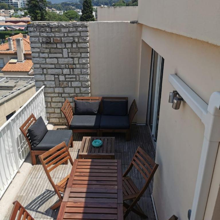 Entre terre et mer Plein centre Terrasse - Apartment mit 1 Schlafzimmer - 32