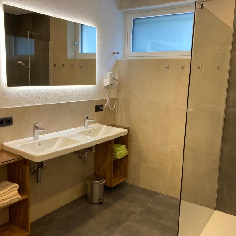 Ansitz Hofer - Apartment mit 3 Schlafzimmern - 11
