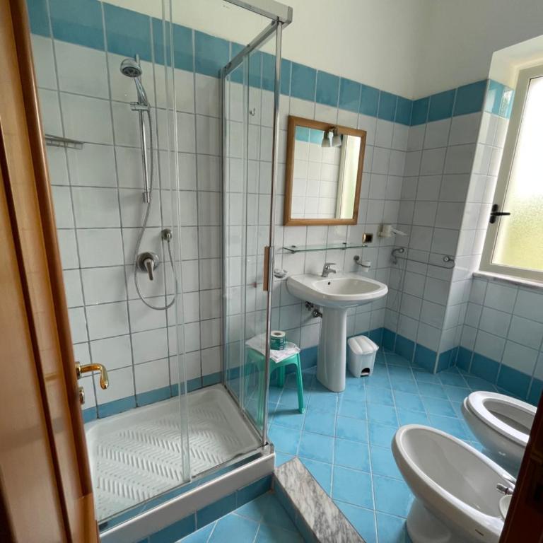 Villa Julia - Camera Matrimoniale/Doppia con Letti Singoli - 8
