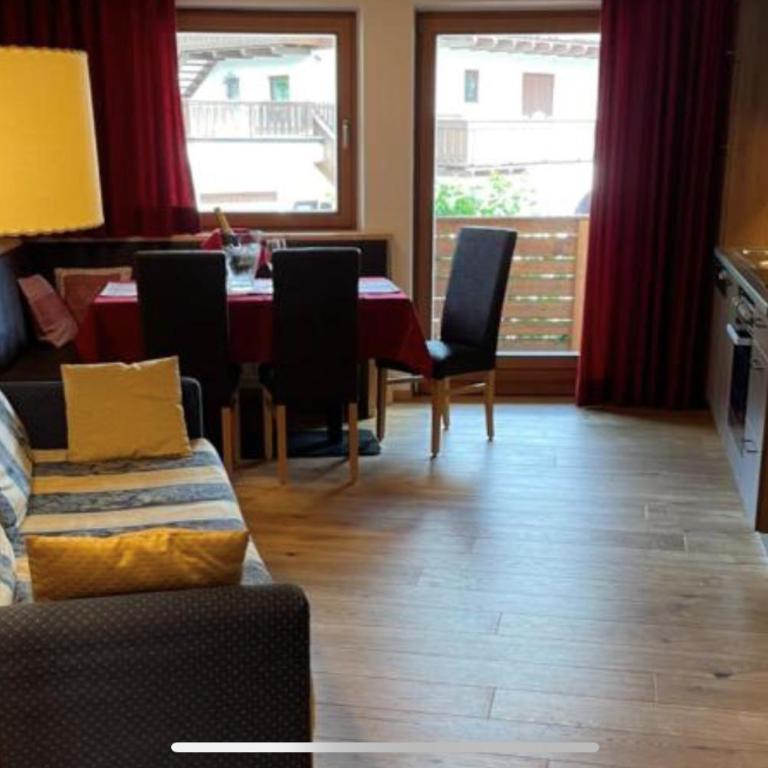 Villa Anita San Vigilio di Marebbe - Appartamento Deluxe con 2 Camere da Letto e Vista Giardino - 21