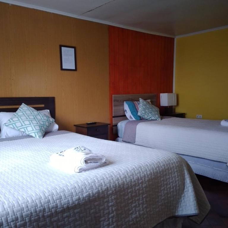 hostal geminis ,phillipi 653 centro - Budget Double Room - 1