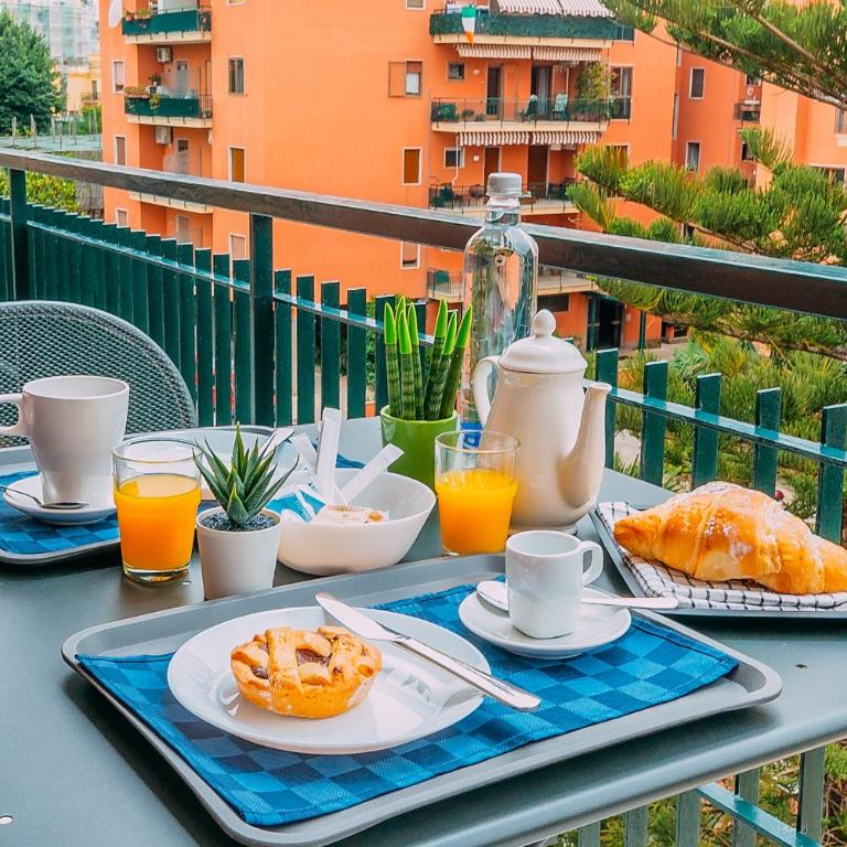 Sorrento Colors&Suites - Deluxe Double or Twin Room with Balcony - 9