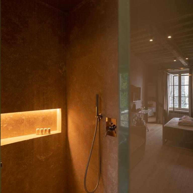Casa Franci Montalcino - Deluxe Double Room with Castle View - 2