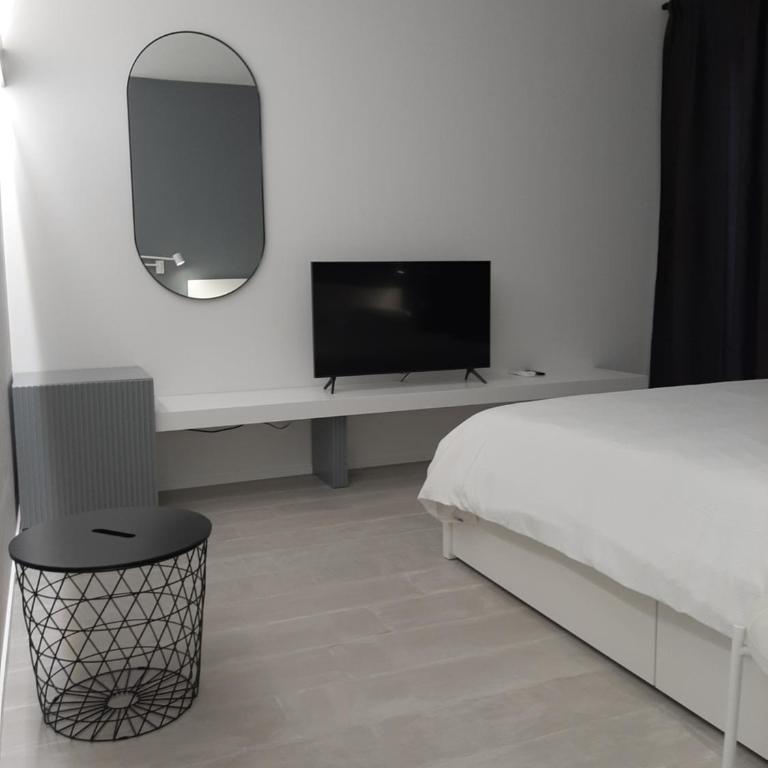 Kore Home - Camera Matrimoniale con Bagno Privato - 22