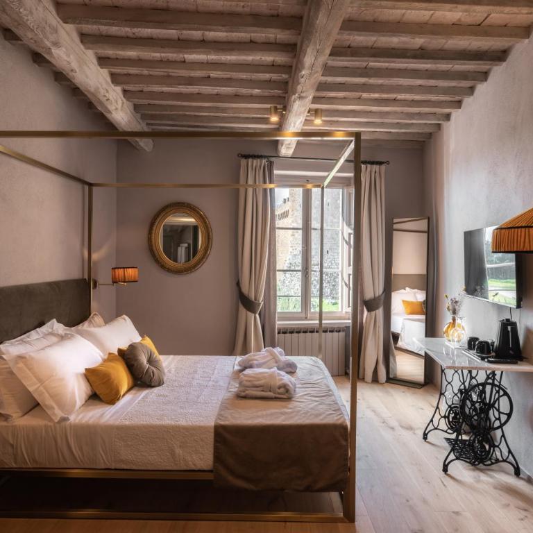 Casa Franci Montalcino - Deluxe Double Room with Castle View - 4