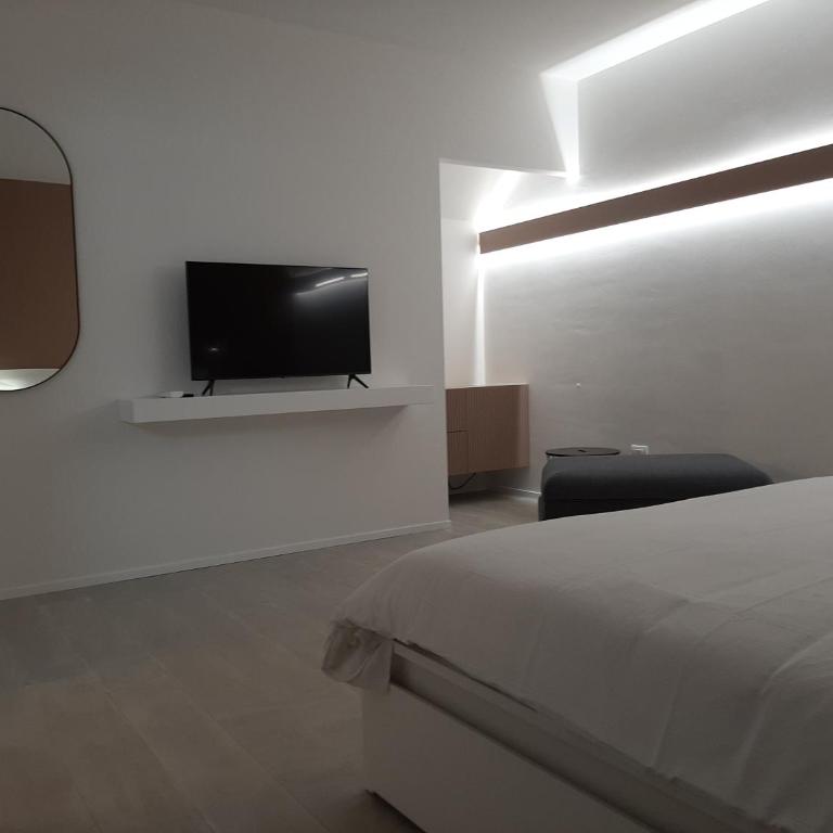 Kore Home - Camera Matrimoniale con Bagno Privato - 34