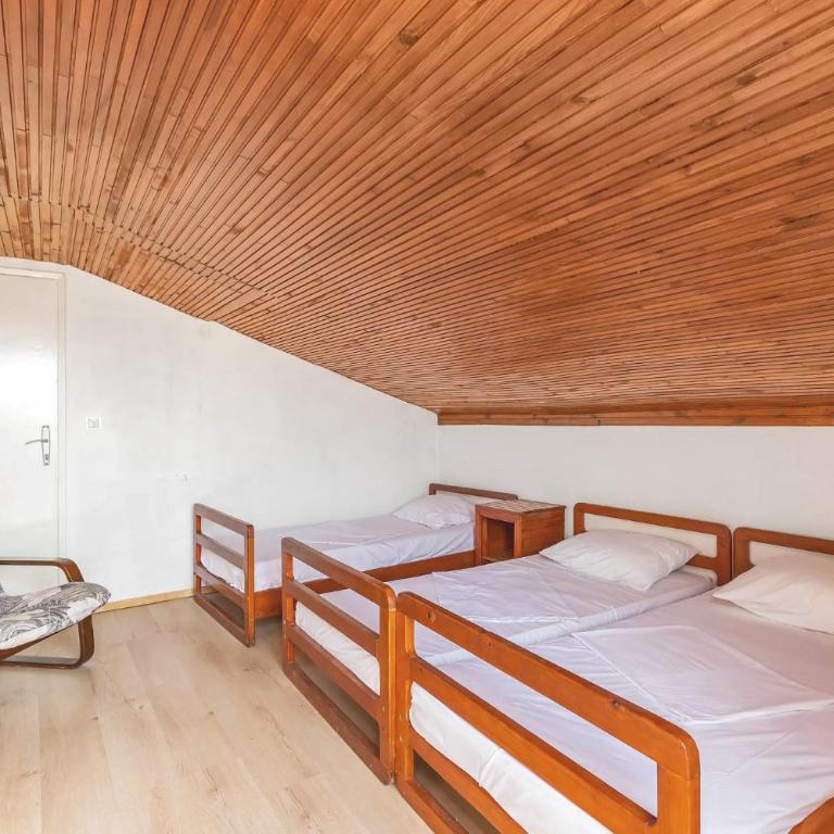 Davidovic Apartments - One Bedroom Apartment - 9