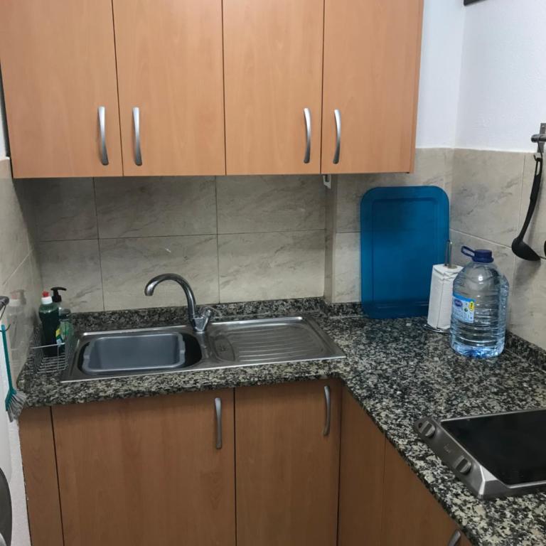 Yumbo Beach Apartment Perfect location free fast WIFI - Apartamento de 1 dormitorio - 15