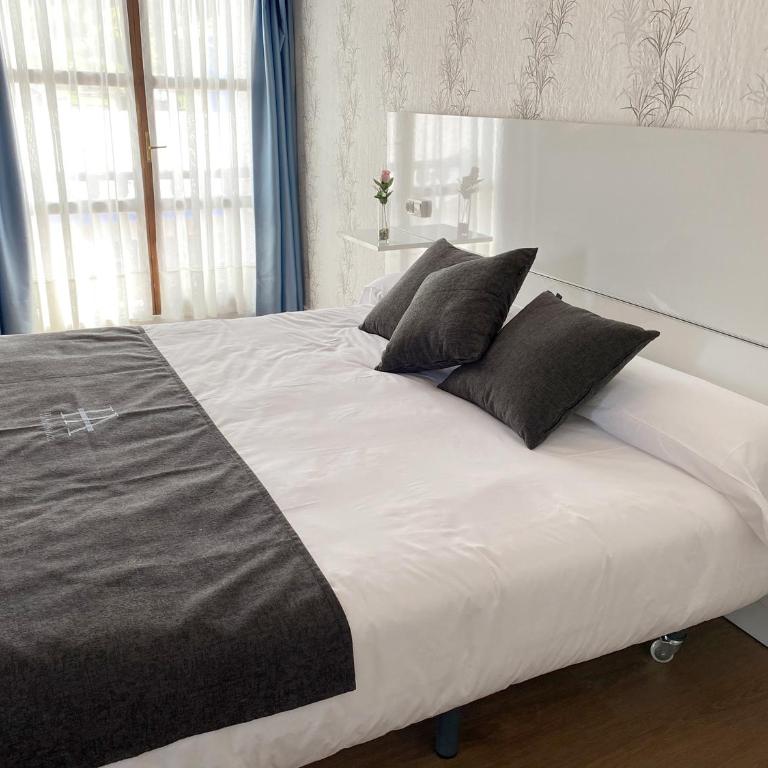 Hotel Avelina - Alojamiento Doble Superior Plus - 7