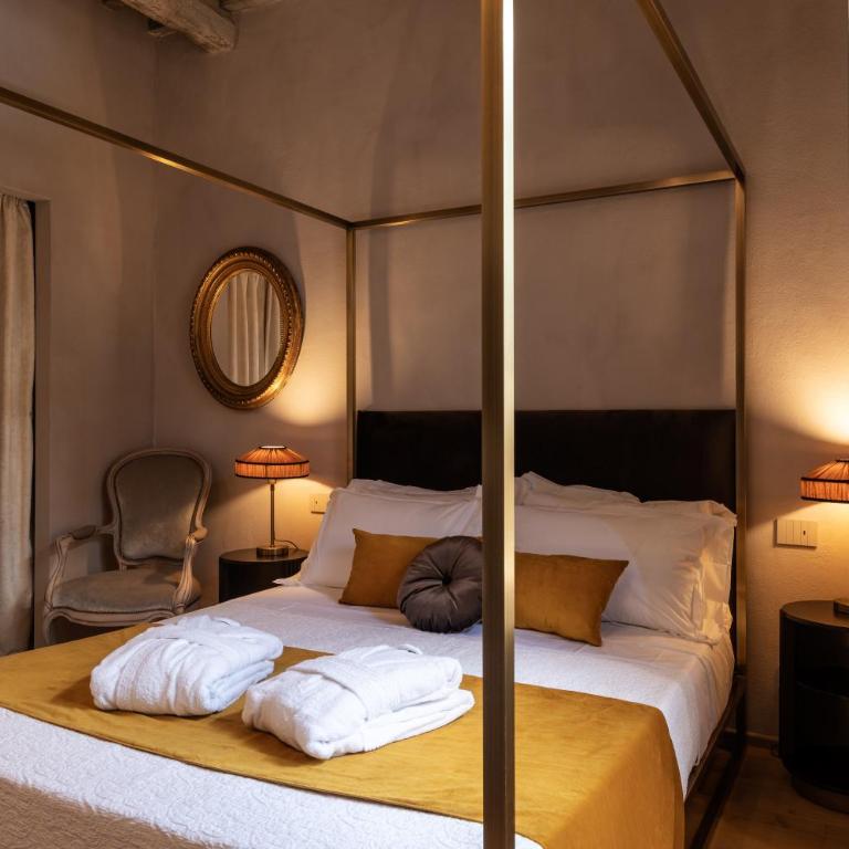 Casa Franci Montalcino - Deluxe Double Room with Castle View - 4