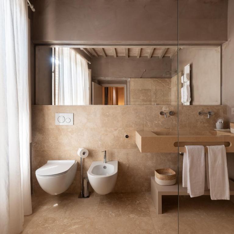 Casa Franci Montalcino - Deluxe Double Room with Castle View - 3