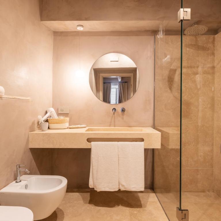 Casa Franci Montalcino - Deluxe Double Room with Castle View - 4