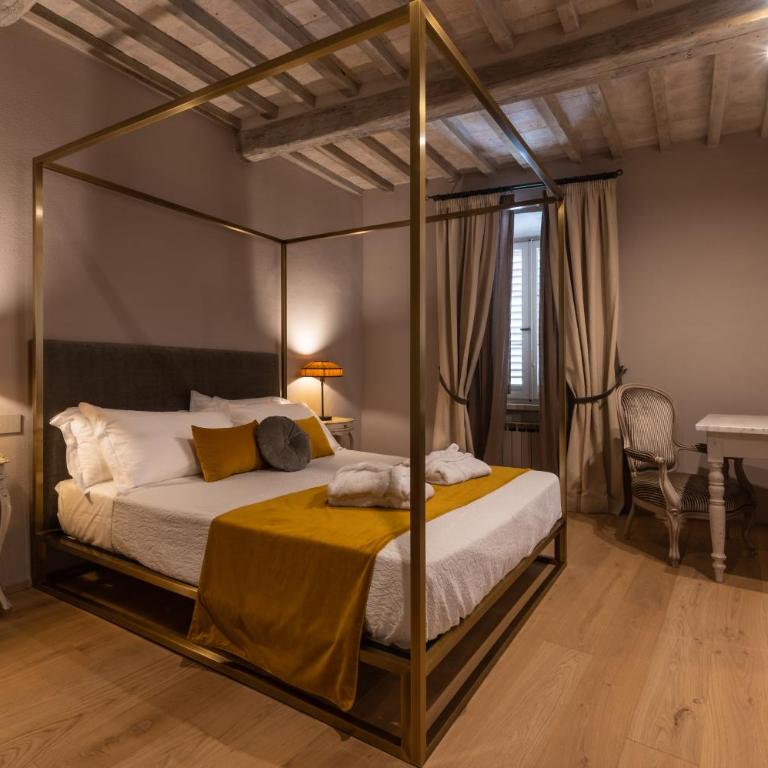 Casa Franci Montalcino - Deluxe Double Room with Castle View - 3