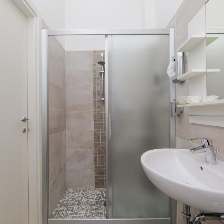 Hotel 21 Riccione - Standard Double or Twin Room - 7