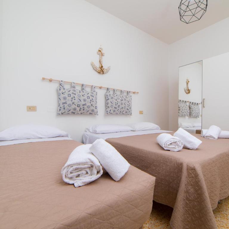 Hotel 21 Riccione - Comfort Triple Room - 3