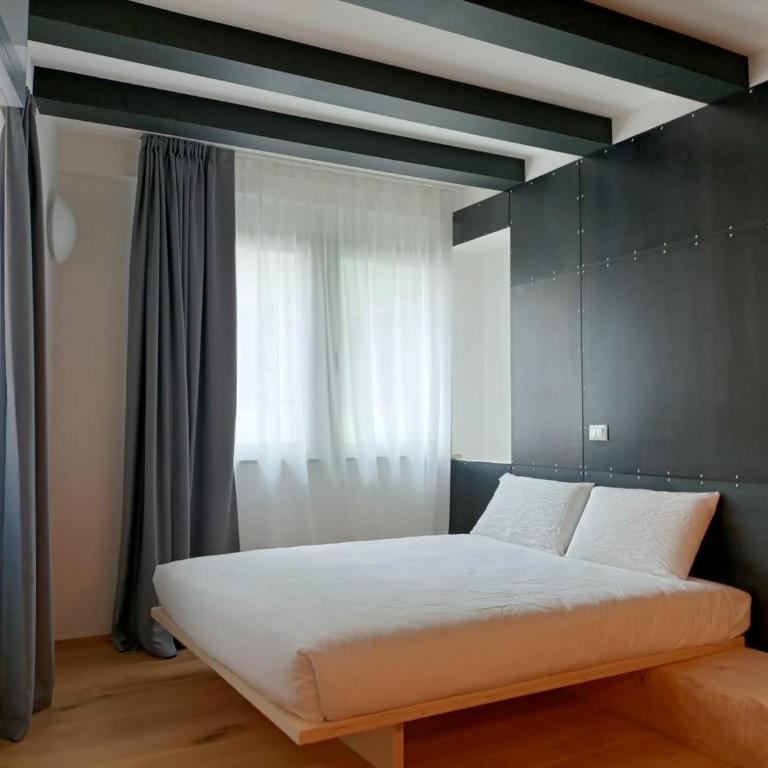 Le Meridiane City Rooms In Trento - Camera Matrimoniale Standard - 5