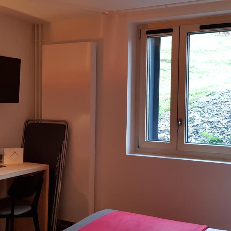 AUBERGE DES GLIERES Plateau des Glières - Chambre Double - 6