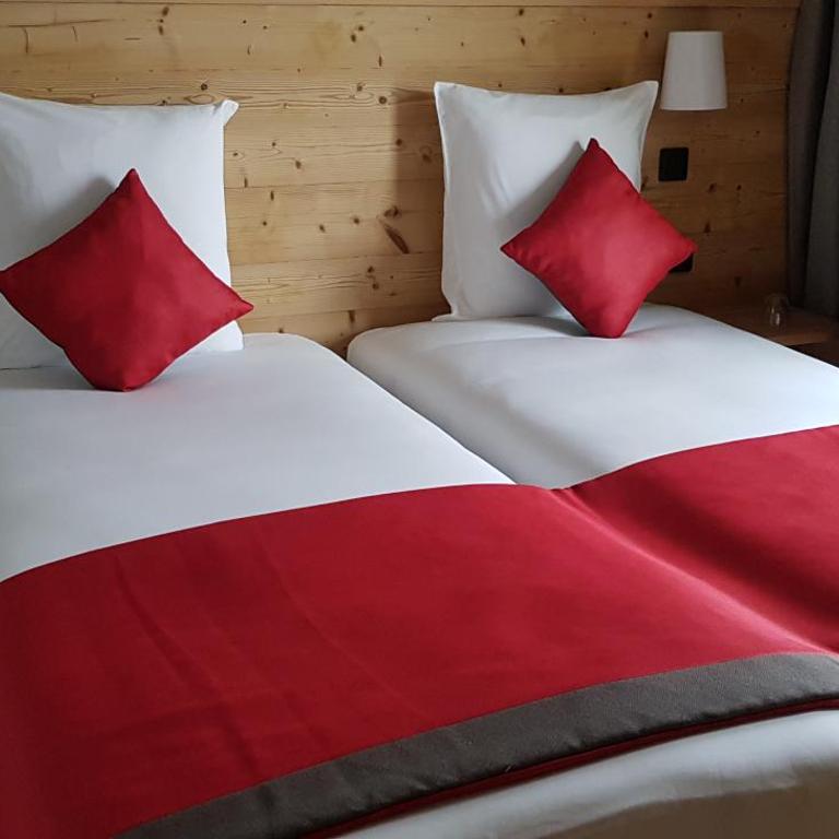 AUBERGE DES GLIERES Plateau des Glières - Chambre Lits Jumeaux avec Vue - 5