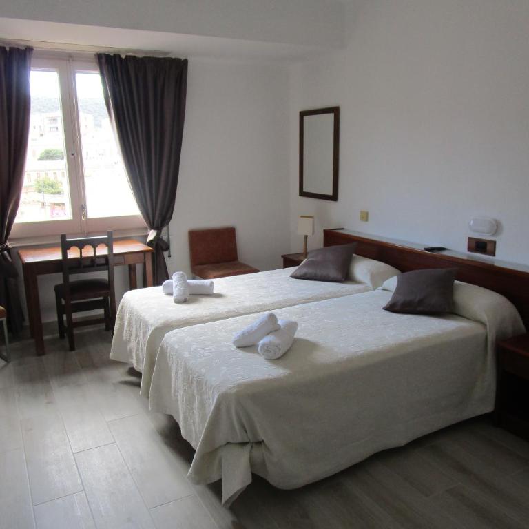 Hotel Apartaments Gesòria Porta Ferrada - Habitación Doble Superior - 1 o 2 camas - 1