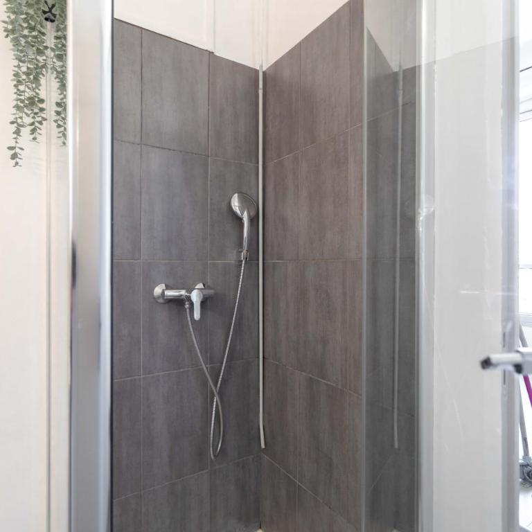 Le Rive Neuve Standing Vieux-Port - Appartement 1 chambre 4 pers Vue Mer Clim - Apartamento de 1 dormitorio - 12