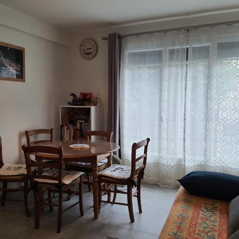 Port Vauban appartement F3 refait à neuf - Appartement 2 Chambres - 39
