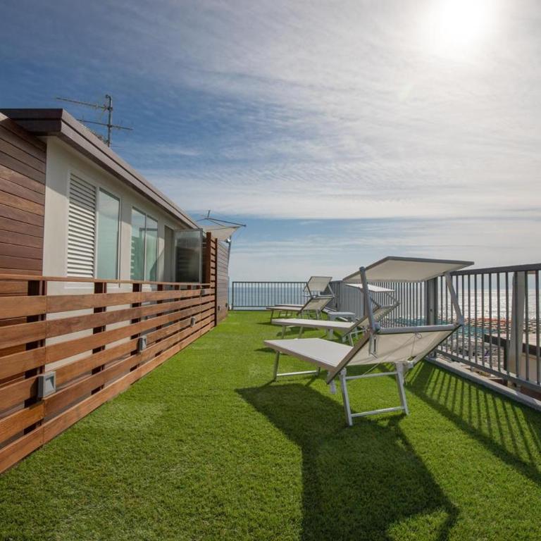 Beachfront Penthouse with private parking - Apartment mit 3 Schlafzimmern - 6