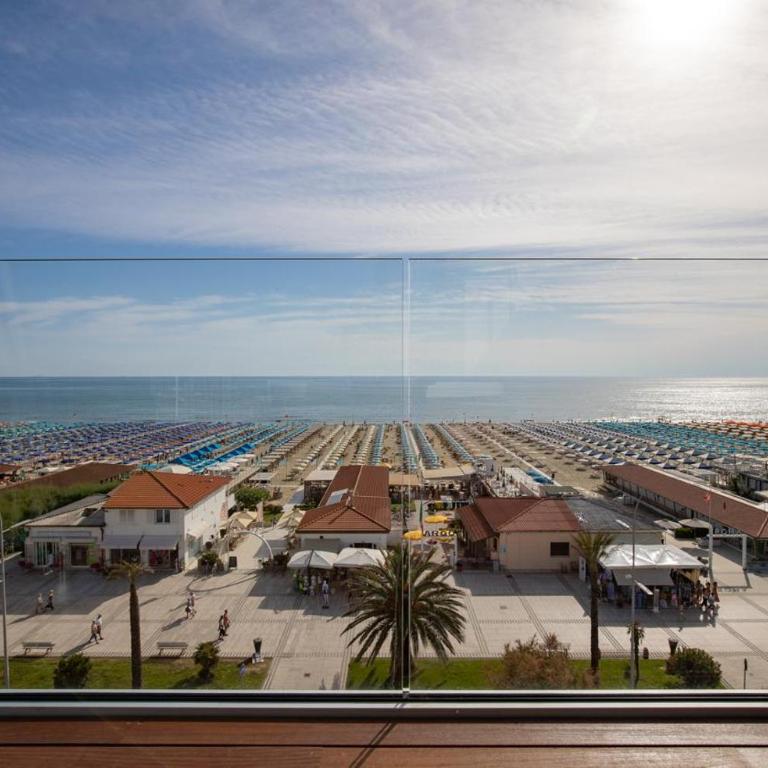 Beachfront Penthouse with private parking - Apartment mit 3 Schlafzimmern - 6