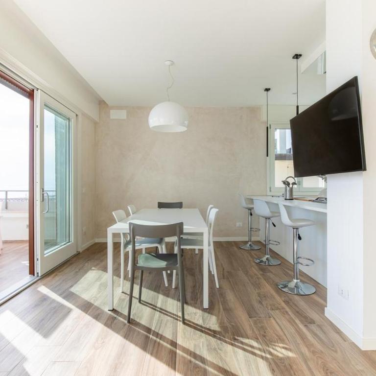 Beachfront Penthouse with private parking - Apartment mit 3 Schlafzimmern - 18