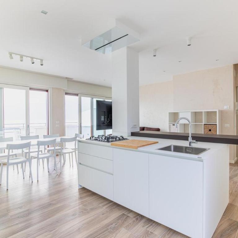 Beachfront Penthouse with private parking - Apartment mit 3 Schlafzimmern - 23