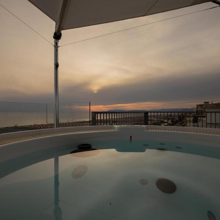 Beachfront Penthouse with private parking - Apartment mit 3 Schlafzimmern - 22