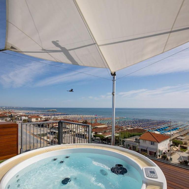 Beachfront Penthouse with private parking - Apartment mit 3 Schlafzimmern - 36