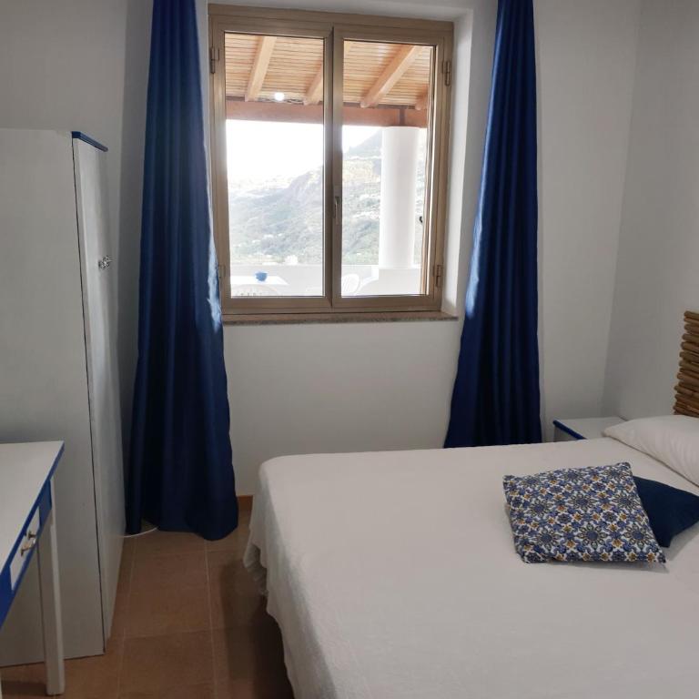 Casa tra Cielo e Mare - Camera Matrimoniale con Vista Mare - 11