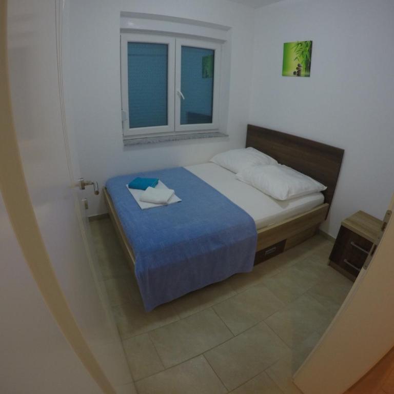 Belvedere Apartments with Seaview - Deluxe Apartment - 8