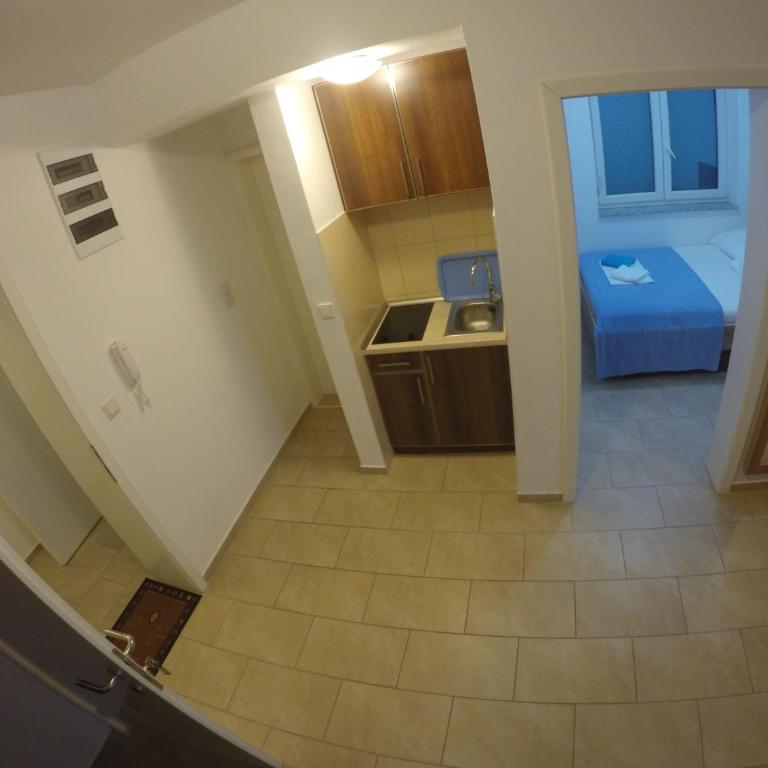 Belvedere Apartments with Seaview - Deluxe Apartment - 9