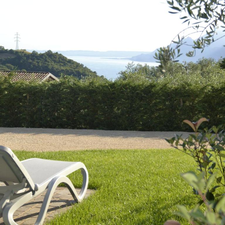 "Villa Giulia Nicole" Apartaments- Country House - Appartamento con Vista Lago - 8