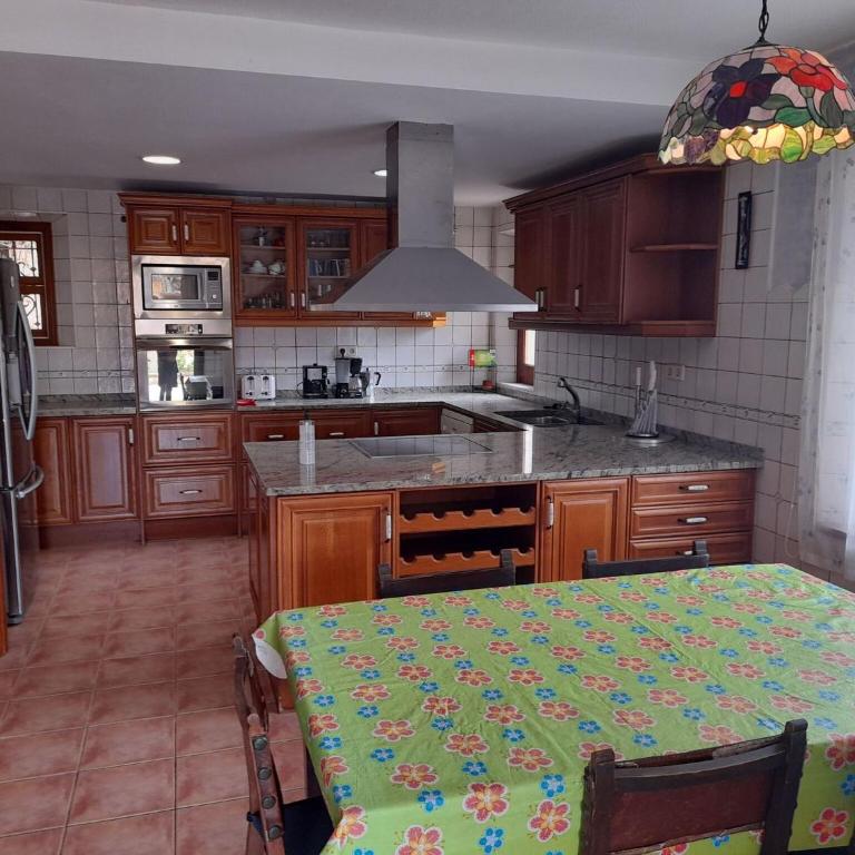 Pretty Villa with Sun Loungers - Villa de 4 dormitorios - 3