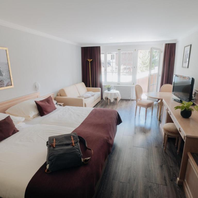 Wellnesshotel Schweizerhof - Deluxe Doppelzimmer Süd - 1