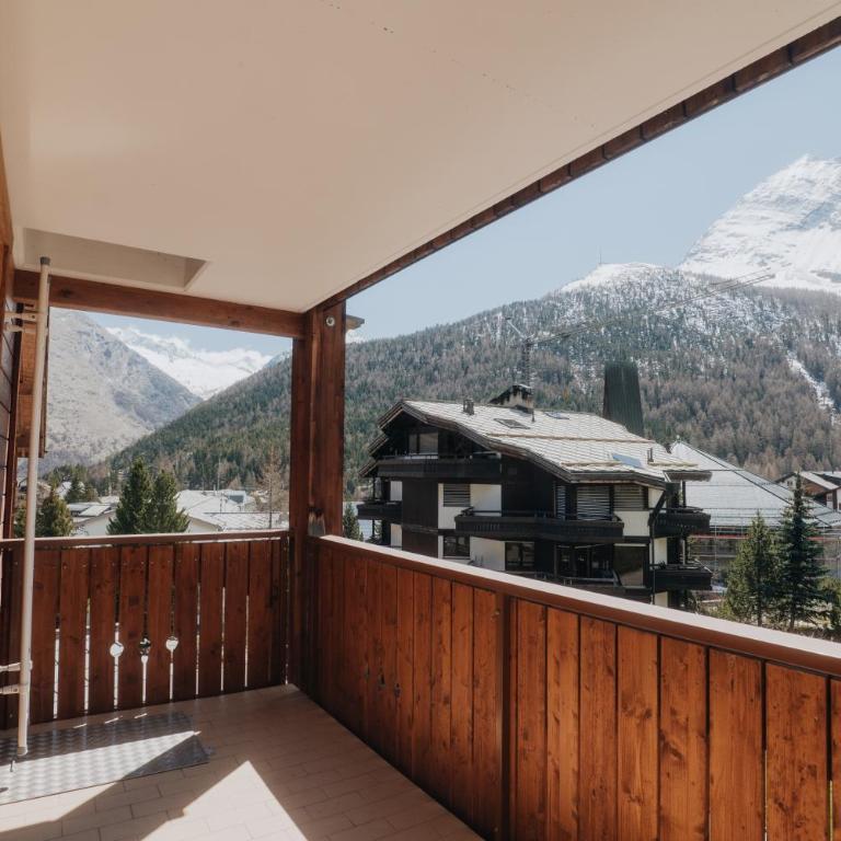 Wellnesshotel Schweizerhof - Doppelzimmer Südseite mit Balkon - 1