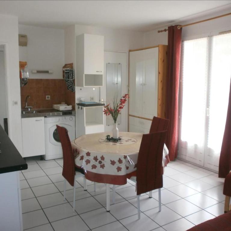 Superbe studio résidence le Galion 81 - Studio - Vue sur Montagne - 5