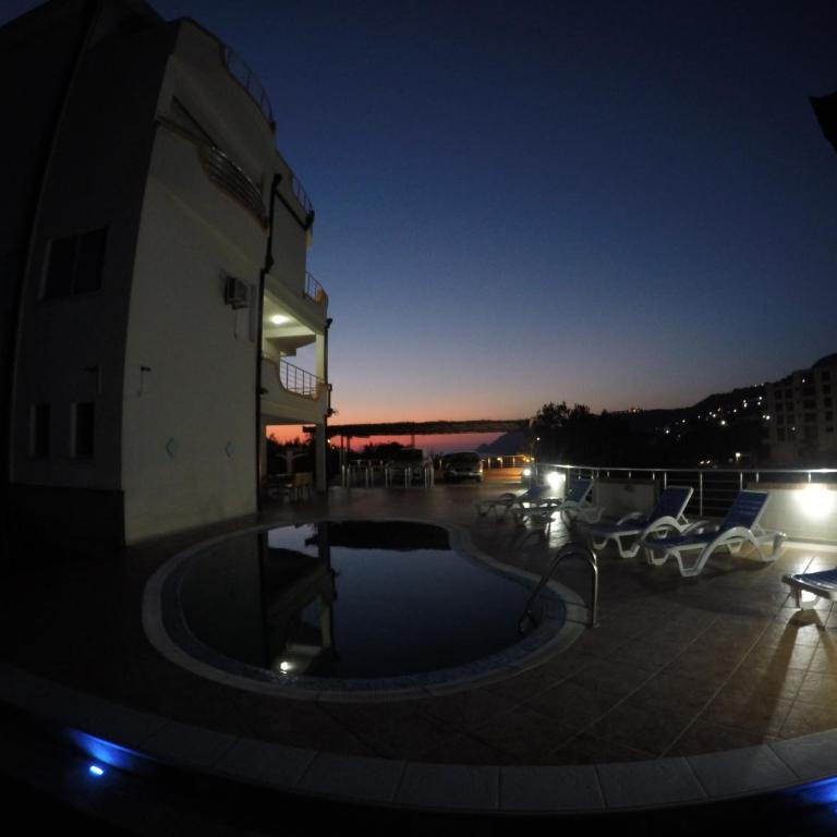 Belvedere Apartments with Seaview - Deluxe Apartment - 15