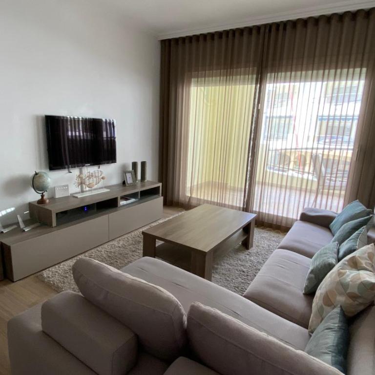 Capaldi Luxury Holiday Rentals Puerto Marina Benalmadena - Apartment - 9