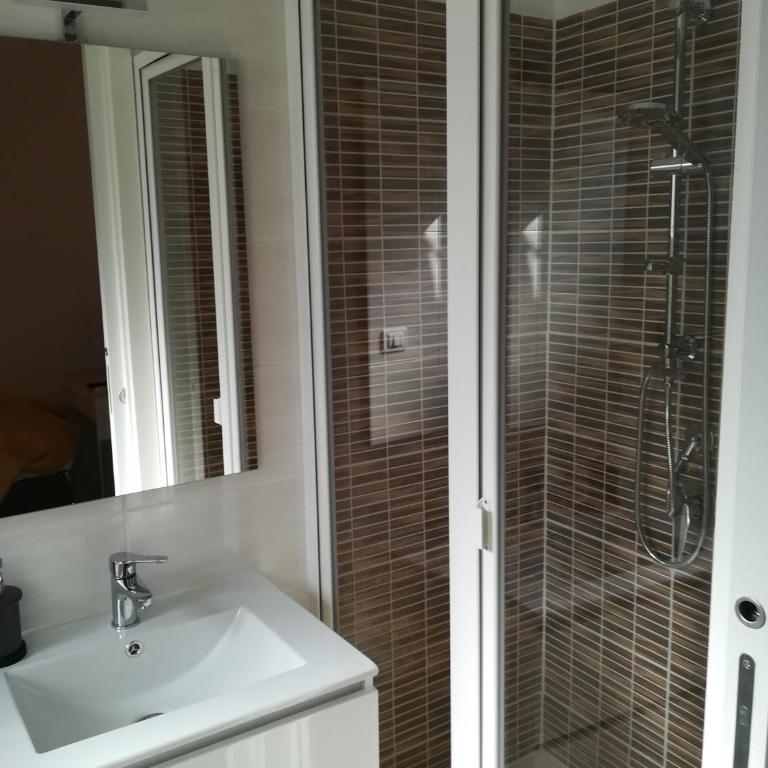 Luxury B&B Iolanda - Single Room with Private Bathroom - 1